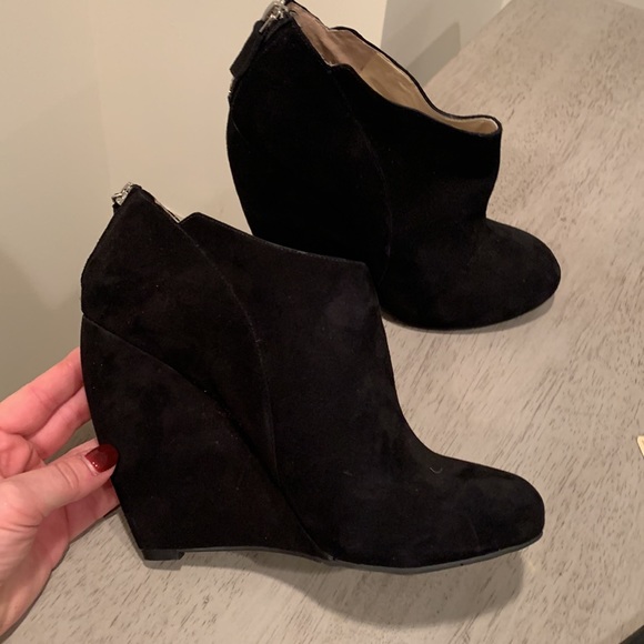 Never worn Black wedge tall wedge heeled suede booties 9.5 - Picture 2 of 9